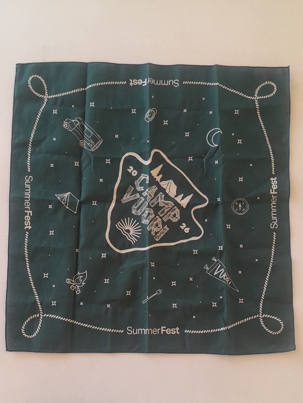 Vuori Green Camp Vuori SummerFest Bandana Scarf sporty activewear beach outdoor